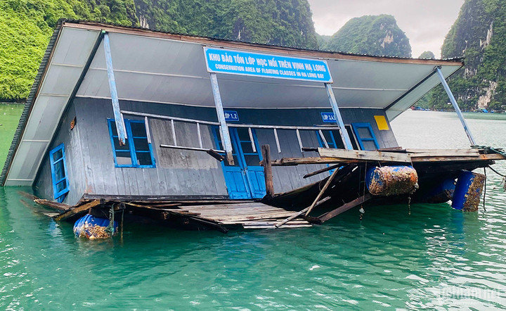 Ngôi nhà này sẽ được tháo dỡ để tránh chìm hẳn xuống biển.