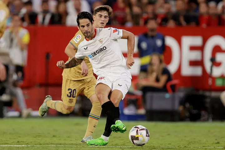 Barcelona chạm trán Sevilla tại giải La Liga