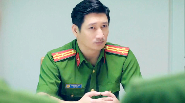 Cặp đôi từng bị khán giả 'ghét cay ghét đắng' đóng vai công an ở 'Biệt dược đen' - 4