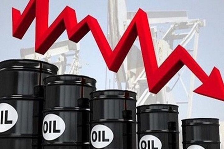 Giá dầu thế giới có xu hướng giảm những phiên cuối tuần. (Ảnh minh họa).