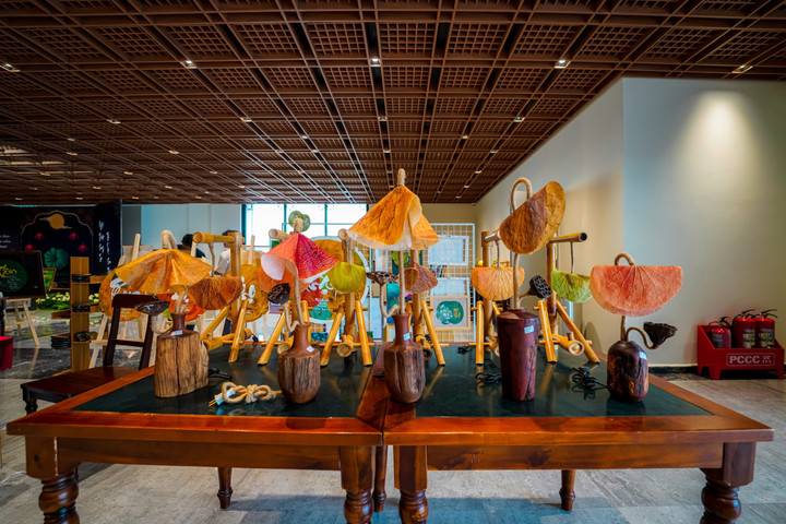 Triển lãm Lá Sen Việt trên đỉnh núi Bà Đen. (Ảnh: Sun World Ba Den Mountain)