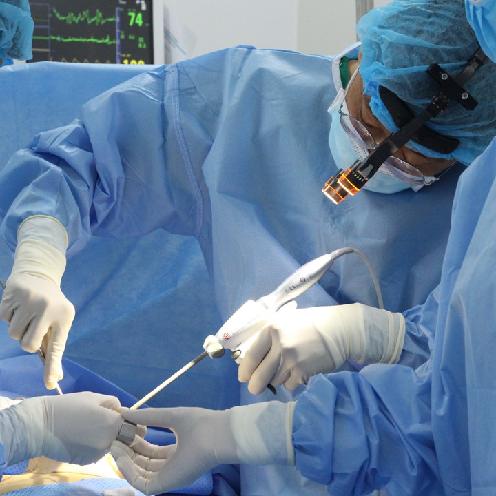 Nâng ngực bị sẹo, nguyên nhân do đâu? - 2