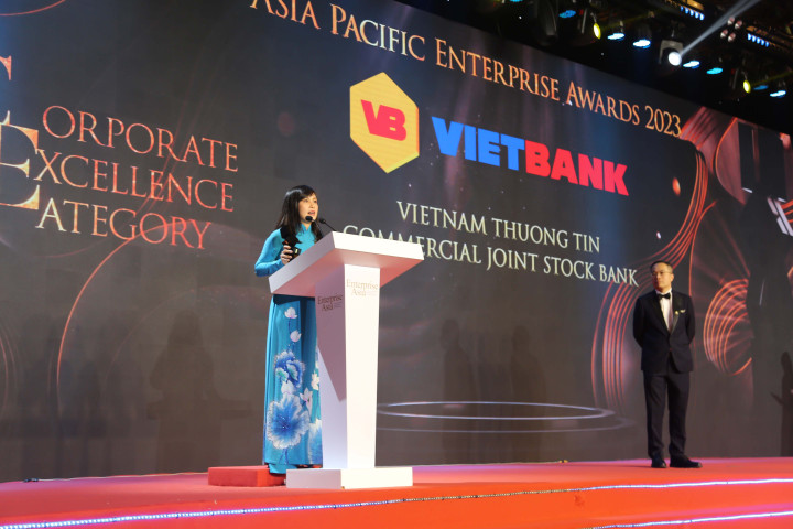 Bà Trần Tuấn Anh - Tổng Giám đốc Vietbank phát biểu tại buổi lễ.