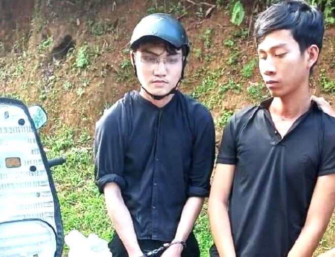 Chân dung 2 kẻ bắn 2 nữ lao công. (Ảnh: C.A)