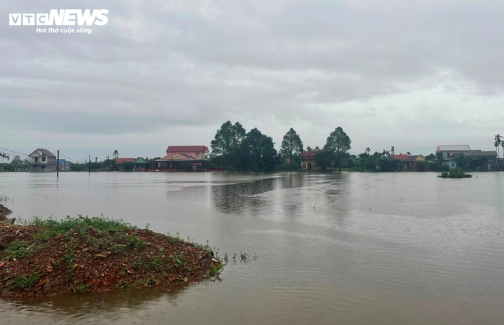 Theo dự báo mưa lớn tại Thừa Thiên - Huế vẫn kéo dài, nước tiếp tục dâng