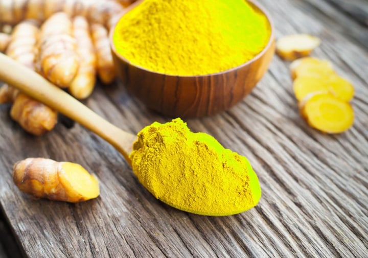 Nghệ có nhiều tác dụng tốt đến sức khỏe và làn da.