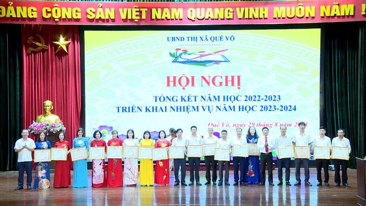 Bắc Ninh: Thị xã Quế Võ tổng kết năm học 2022 - 2023 - 3