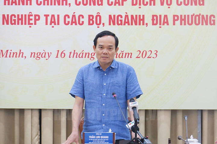 Phó Thủ tướng Trần Lưu Quang phát biểu tại phiên họp. (Ảnh: Trang tin điện tử Đảng bộ TP.HCM).