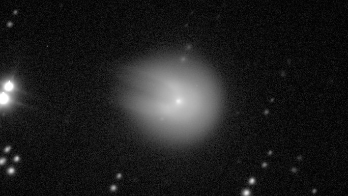 Sao chổi 12P/Pons-Brooks. (Ảnh: Comet Chasers/Richard Miles)
