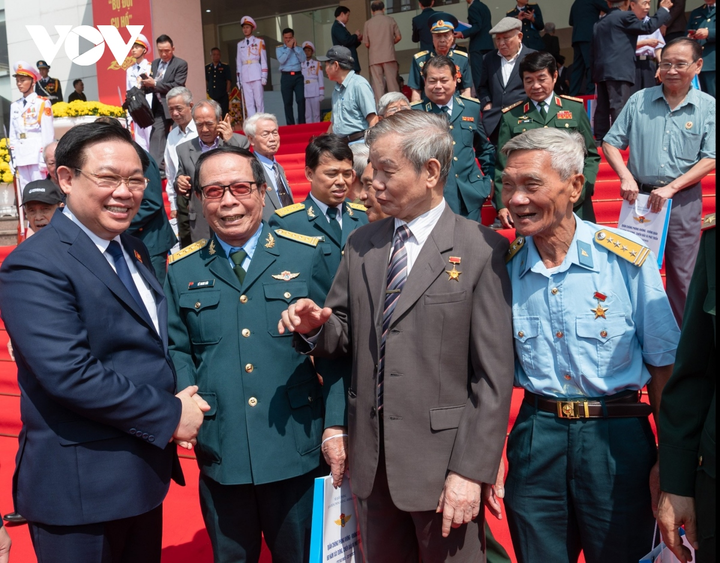 Xây dựng Quân chủng Phòng không - Không quân tinh, gọn, mạnh, tiến lên hiện đại - 9