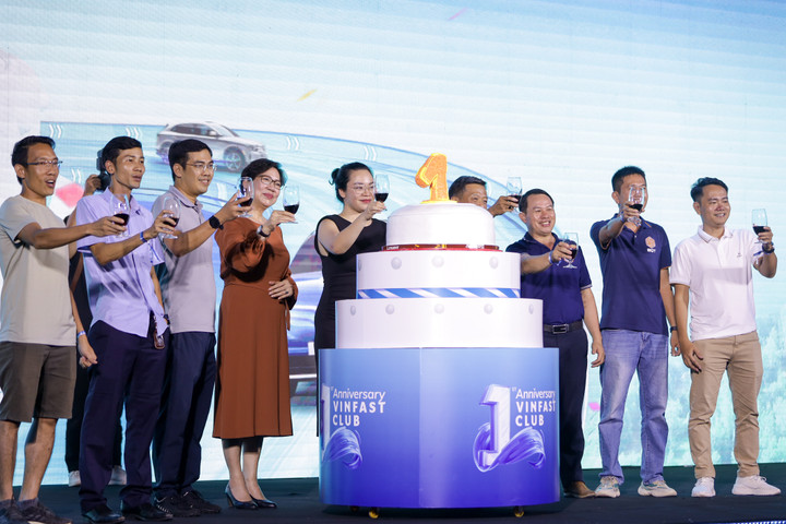 Hơn 32.000 thành viên mừng sinh nhật Cộng đồng VinFast toàn cầu - 11