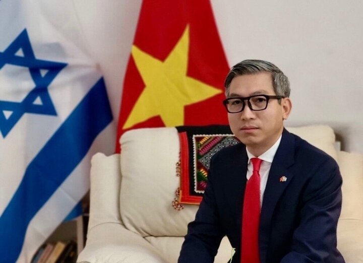Đại sứ Việt Nam tại Israel Lý Đức Trung.