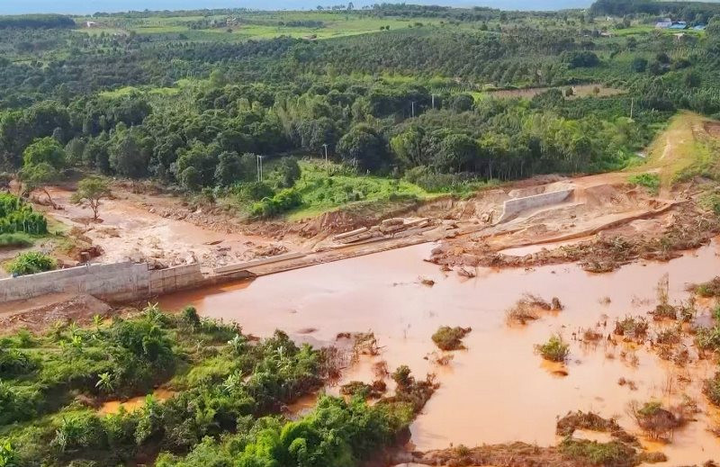 Tường dẫn nước nhà máy thủy điện Ia Glae 2 ở Gia Lai bị vỡ do nhà thầu chưa tuân thủ biện pháp thi công