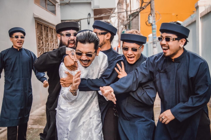 Diễn viên 'Bụi đời chợ Lớn' khóc như mưa khi cưới vợ hoa khôi sau 13 năm yêu - 7