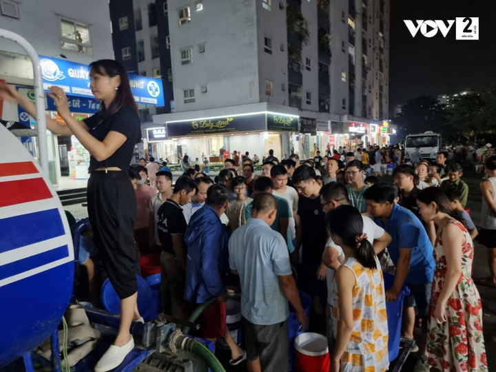 Hà Nội cần cải thiện nữa về cấp nước sạch.