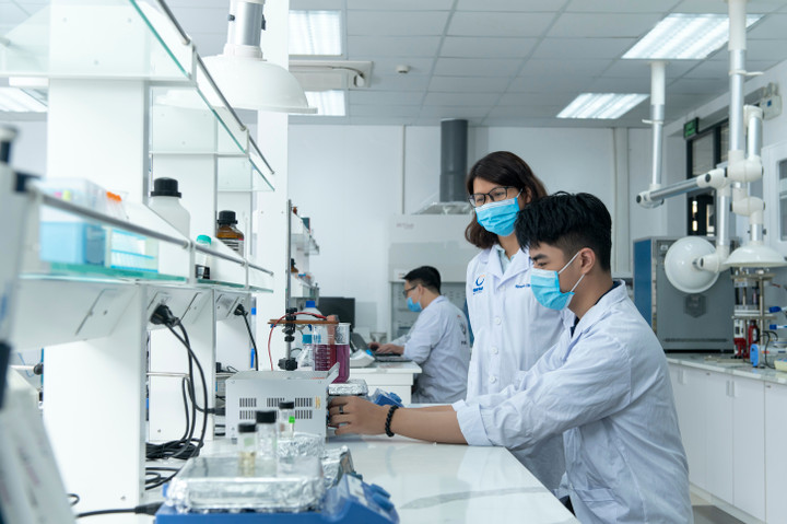 Nhiều năm tuyển không đủ chỉ tiêu, đề xuất cấp học bổng cho người học tiến sĩ.