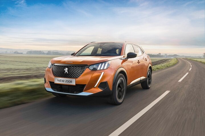 Mẫu xe Peugeot 2008 được bảo hành 5 năm không giới hạn km.