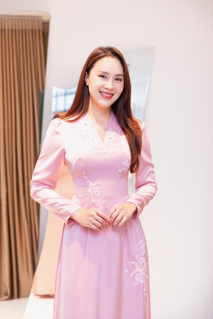 Hồng Diễm vốn là người mẫu trước khi ghi dấu ấn trong lĩnh vực phim truyền hình.