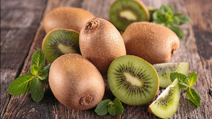 Đừng bỏ quả kiwi nếu muốn tìm đến loại hoa quả ít đường, không gây tăng cân.