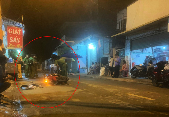 Hiện trường vụ tai nạn giao thông khiến 3 người thuong vong.