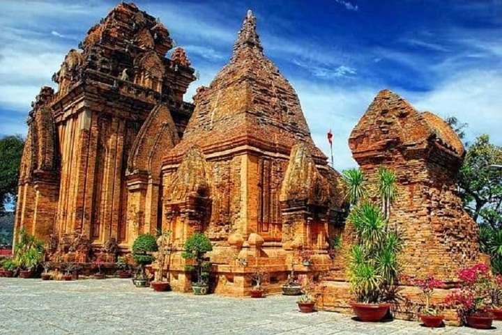 Khánh Hòa tươi đẹp với cảnh quan tuyệt sắc 3 Khánh Hòa tươi đẹp với cảnh quan tuyệt sắc