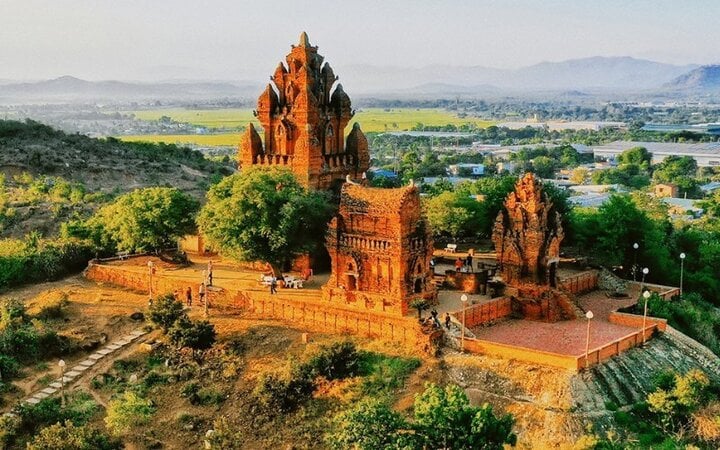 Du lịch Phan Rang - Tháp Chàm.