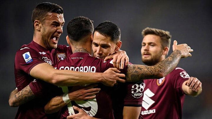 Torino chạm trán Frosinone ở vòng 1/16 Coppa Italy.