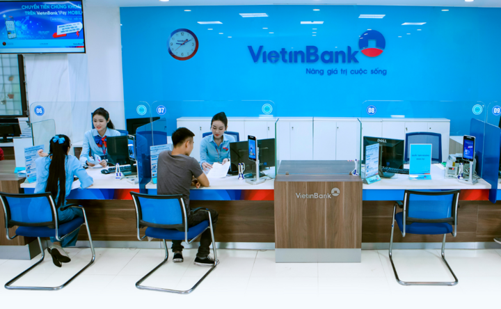 VietinBank xếp thứ 4 về lợi nhuận ngành ngân hàng sau 9 tháng kinh doanh. (Ảnh: T.H)
