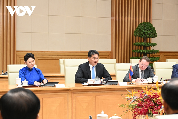 Tổng thống Mông Cổ Khurelsukh khẳng định tăng cường hợp tác toàn diện và sâu rộng với Việt Nam là ưu tiên hàng đầu trong chính sách đối ngoại của Mông Cổ tại khu vực