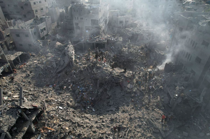 Cảnh hoang tàn tại khu vực Bureij ở trung tâm dải Gaza, ngày 2/11/2023. (Ảnh: Reuters)