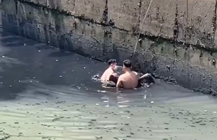 Hiện trường xảy ra vụ việc. (Ảnh cắt từ clip)