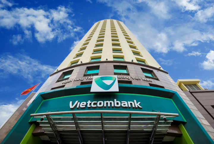 Vietcombank dẫn đầu bảng xếp hạng mức độ hài lòng của khách hàng - 1