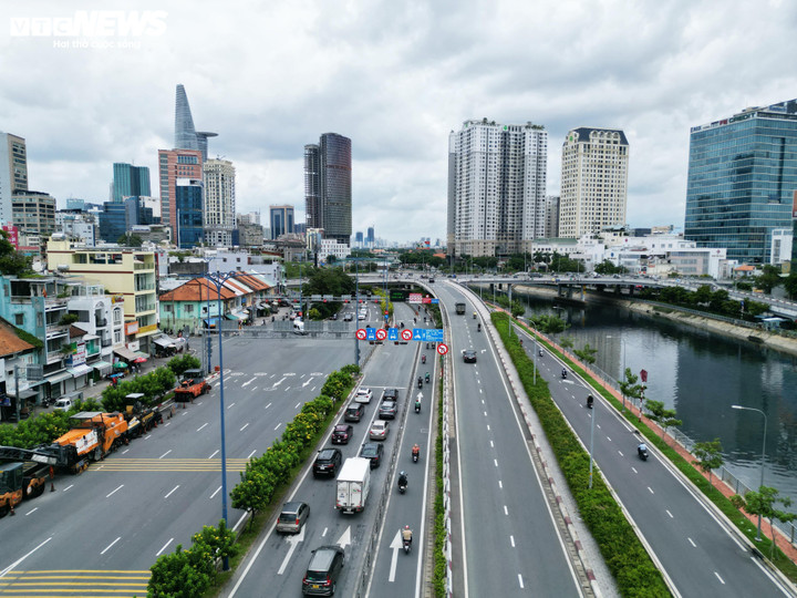 Thời tiết tại TP.HCM hôm nay 4/11: Nhiều mây, trưa chiều trời nắng.