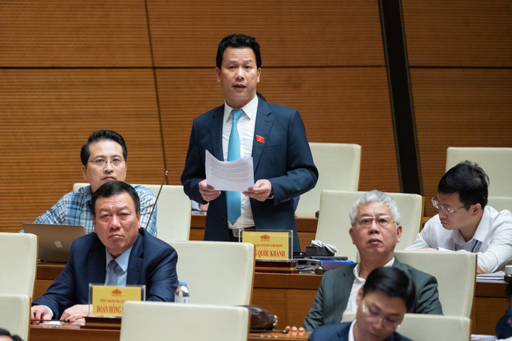 Bộ trưởng Tài nguyên và Môi trường Đặng Quốc Khánh.