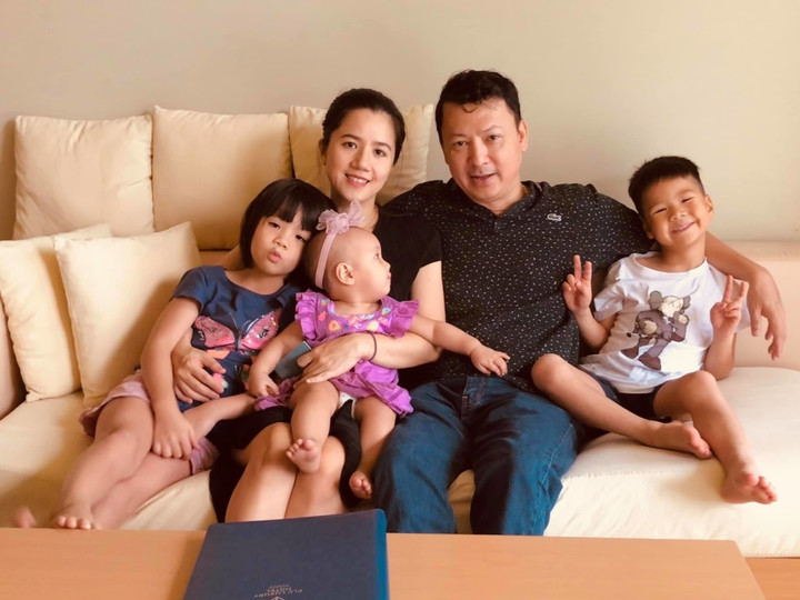 'Nam thần' màn ảnh Việt nào bỏ showbiz về làm sếp tại ngân hàng lớn? - 4