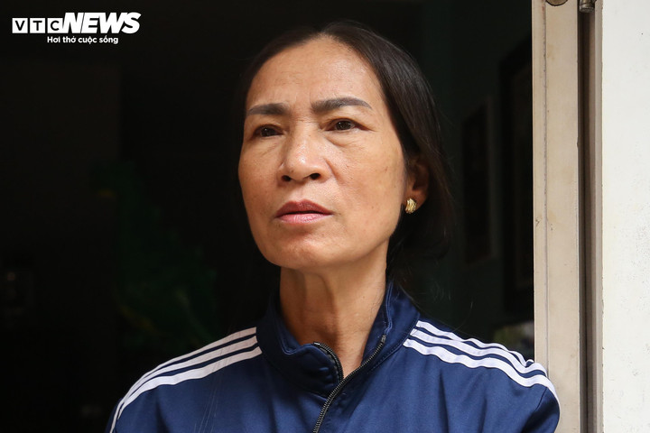Từ ngày mất nước, cuộc sống gia đình bà Ngân đã bị đảo lộn hoàn toàn. (Ảnh: Khổng Chí)