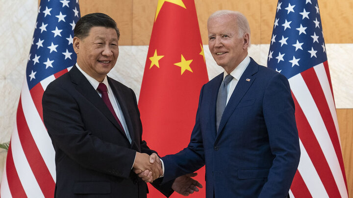 Chủ tịch Trung Quốc Tập Cận Bình và Tổng thống Mỹ Joe Biden. (Ảnh: AP)