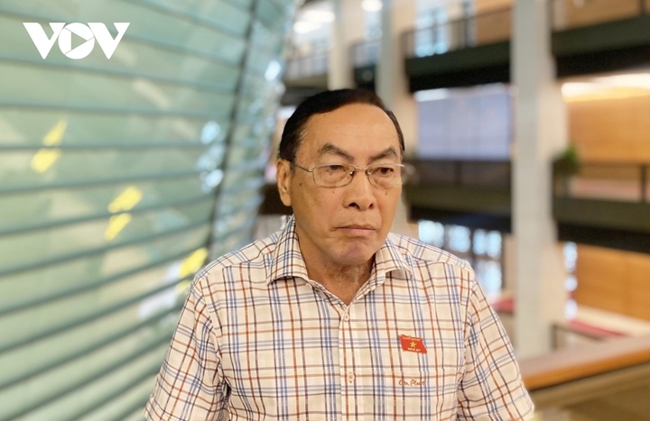 Đại biểu Phạm Văn Hòa (Đoàn Đồng Tháp).