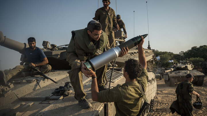 Theo Bộ Tài chính Israel, xung đột ở Gaza có thể khiến Tel Aviv tiêu tốn tới khoảng 51 tỷ USD. (Ảnh: New York Times)