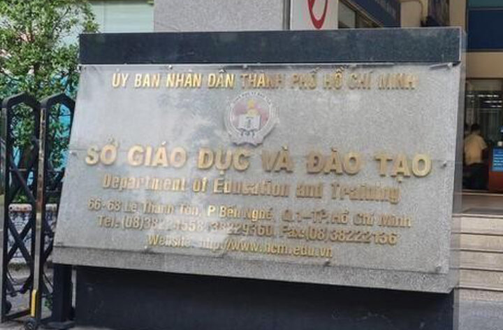 Sở GD&ĐT TP.HCM không nhận hoa, quà ngày nhà giáo Việt Nam, 20/11.