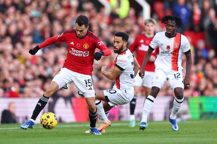 Man Utd không có phong độ tốt.