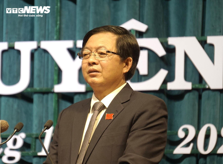 Ông Hồ Quốc Dũng, Bí thư Tỉnh ủy Bình Định vô cùng bức xúc về tình hình giải phóng mặt bằng trên địa bàn tỉnh.