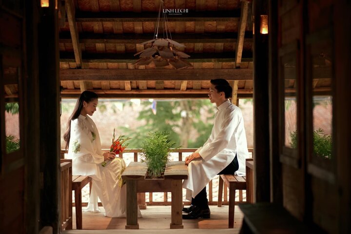 Lễ cưới của cặp đôi trai tài gái sắc được tổ chức vào ngày hôm nay (11/11) tại Thái Bình, quê nhà của Văn Hậu.
