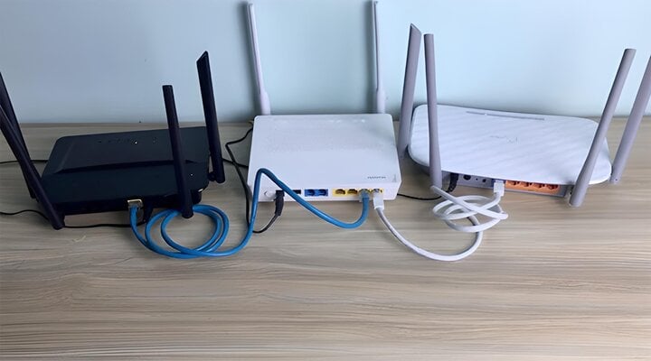 Vị trí đặt modem wifi sẽ quyết định độ mạnh yếu của sóng wifi. (Ảnh minh hoạ)