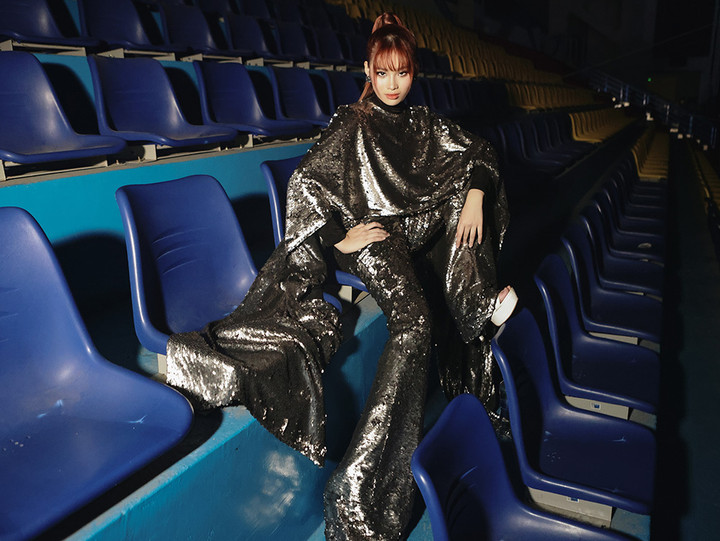 Vừa kết thúc chuyến lưu diễn tại Hàn Quốc, Bảo Hà trở về nước để tham gia Tuần lễ thời trang quốc tế Việt Nam 2023. Là mẫu nhí đắt show nhất hiện nay, Bảo Hà nhận được 4 lời mời trong show diễn lần này.