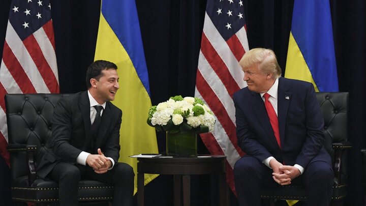 Tổng thống Ukraine muốn nói chuyện với ông Trump.
