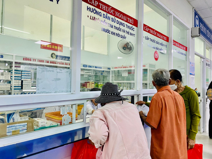 Nghị định 75/2023/NĐ-CP sửa đổi, bổ sung một số điều của Nghị định số 146/2018/NĐ-CP ngày 17/10/2018 của Chính phủ mang đến nhiều điểm mới tăng quyền lợi cho người tham gia, thụ hưởng chính sách BHYT.