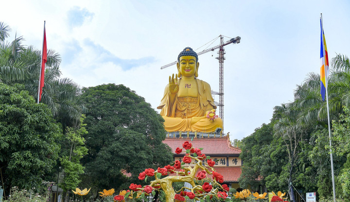 Ngôi chùa nào ở Việt Nam có tượng Phật A Di Đà lớn nhất Đông Nam Á? - 3