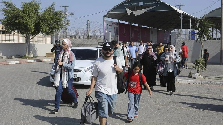 Nga bắt đầu tiến hành sơ tán công dân từ Gaza trong bối cảnh xung đột leo thăng.