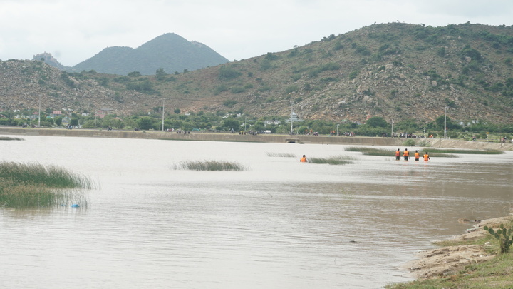 Hiện trường nơi em T.T mất tích.